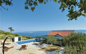 Two-Bedroom Holiday Home in Omis, Omiš
